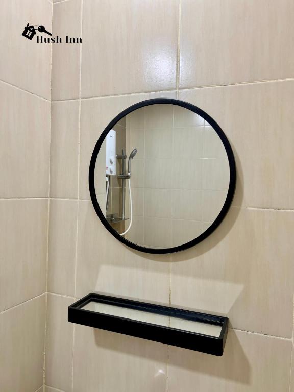 ITCC Manhattan Suites Retro by Hush Inn photo