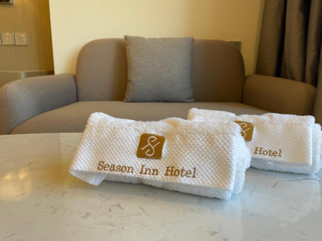 Season Inn Hotel_Al Hail photo
