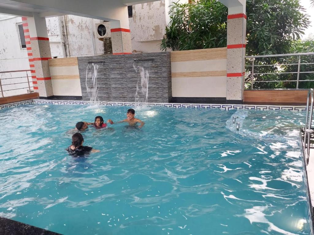 Blue Stone Hotel & Restaurant Mandarmani