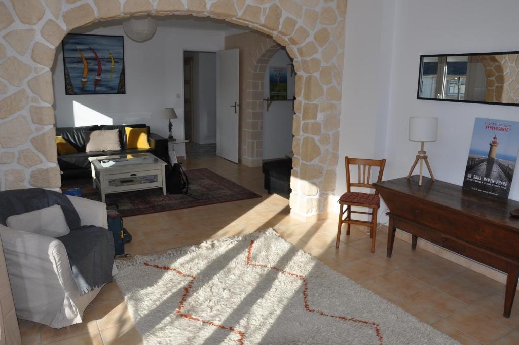 Magnifique appartement T5 avec grande terrasse, à 400m de la plage - 2