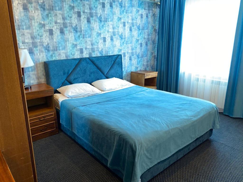 Victoria Hotel photo