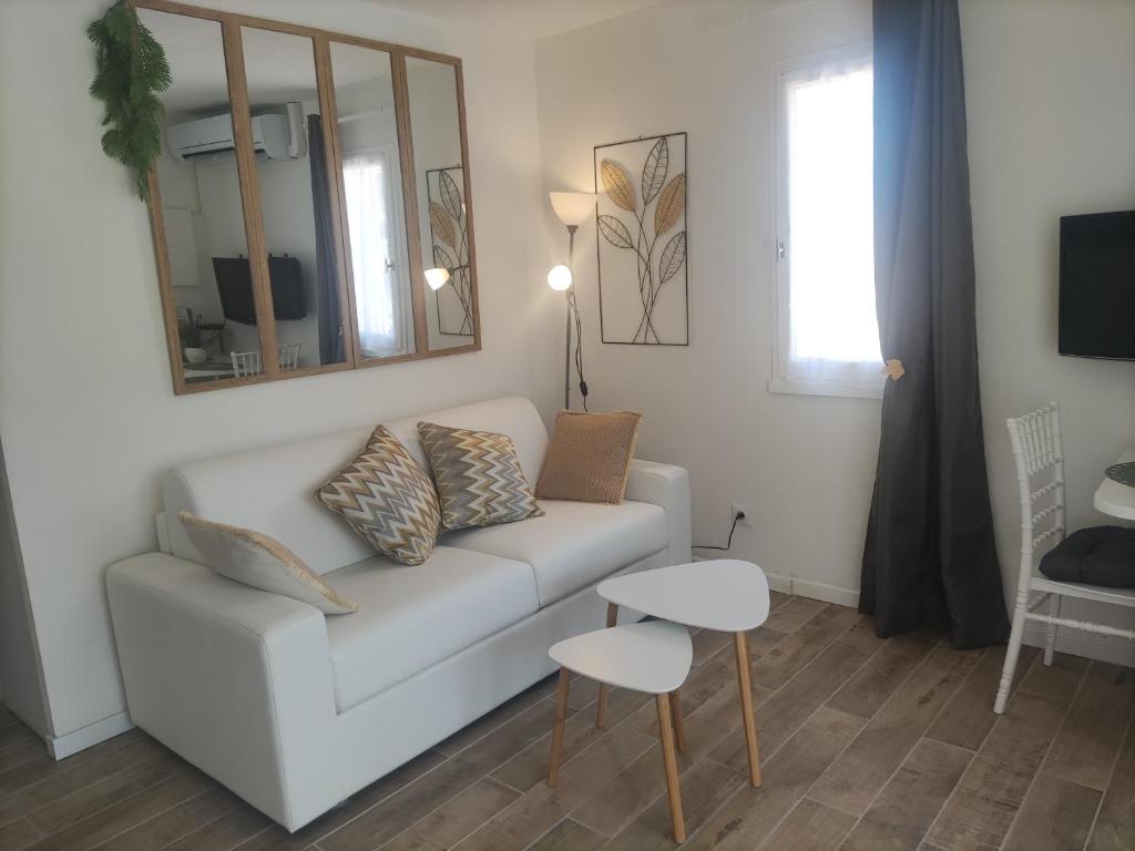Appartement JADE dans résidence proche Tennis/ centre naturiste - 1