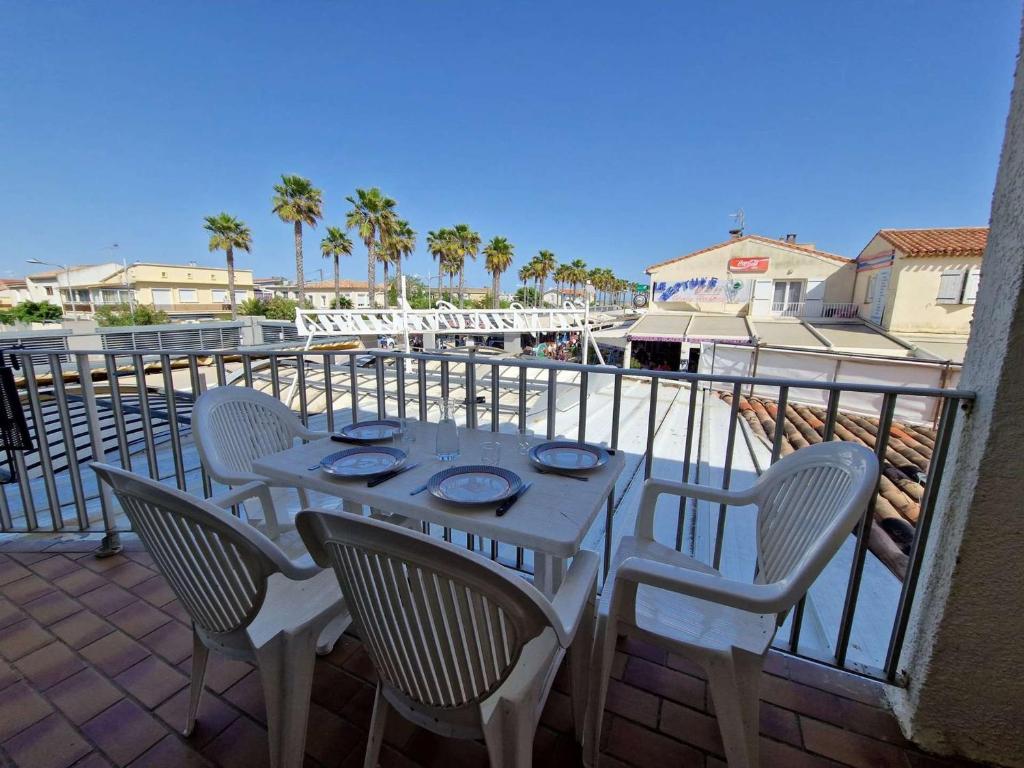 Appartement climatisé pour 4 à 200m de la plage, au cœur de Marseillan-Plage - FR-1-326-769 - 3