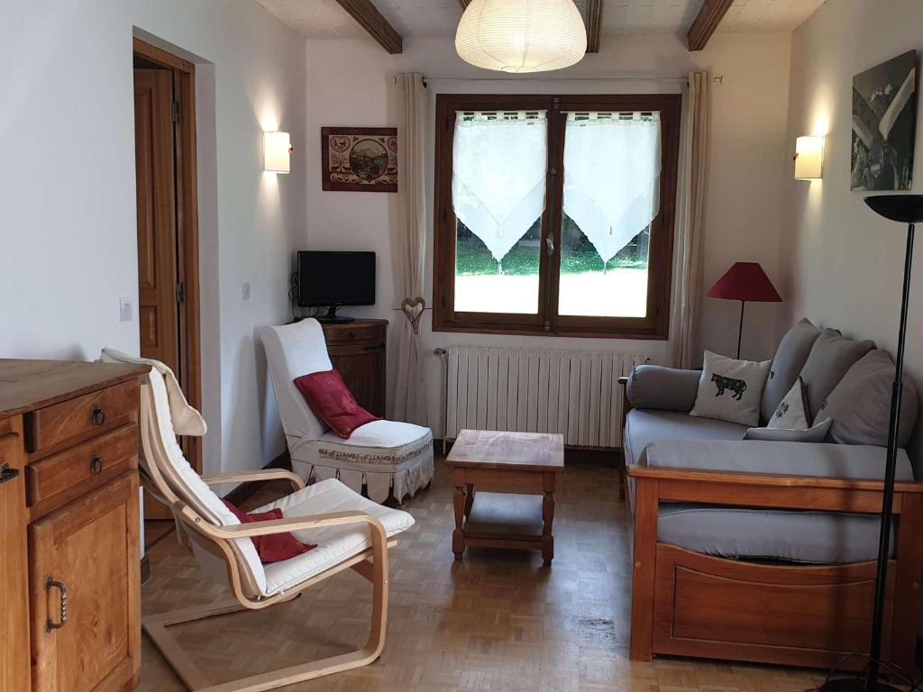 Chalet cosy pour 2-3 pers. avec jardin au cœur du village, à 5 min du ski et proche des commerces - 1