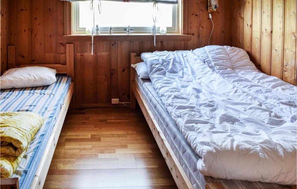 Three-Bedroom Holiday Home In Nordre Frogn 전경