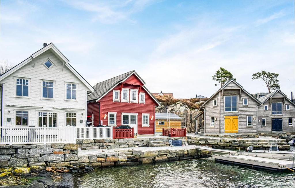 Awesome Home In Mosterhamn With 3 Bedrooms And Wifi