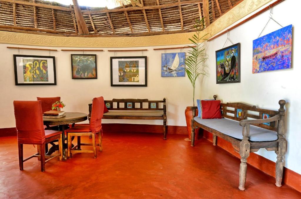 Pongwe Beach Hotel photo
