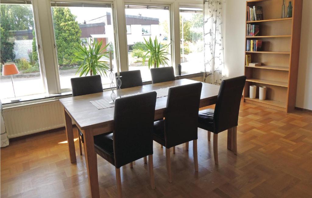 Beautiful home in Tingsryd with 7 Bedrooms and WiFi photo