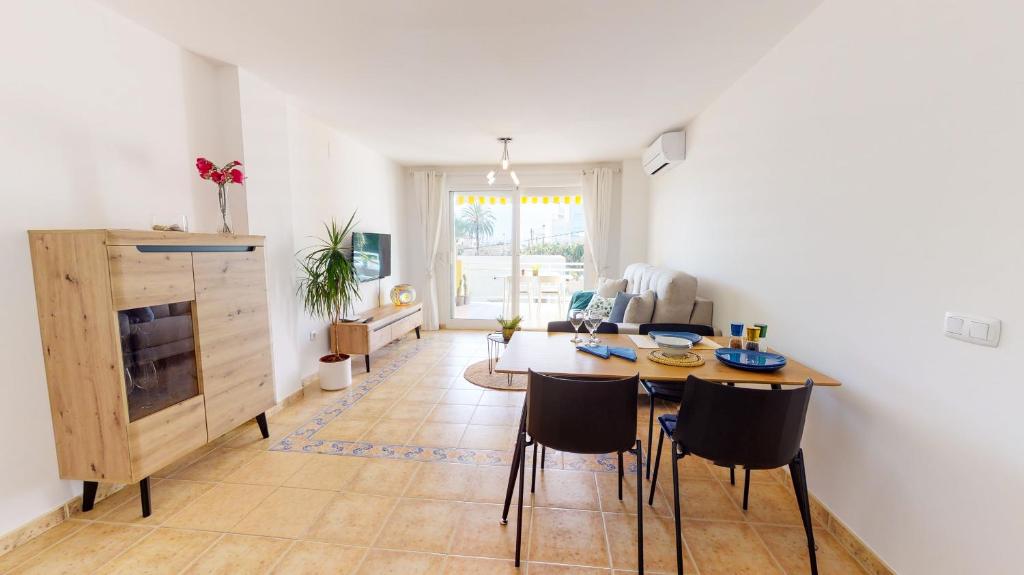 Apartamento Luz de Luna moderno en Dénia con terraza y piscina by Family Homes - 2
