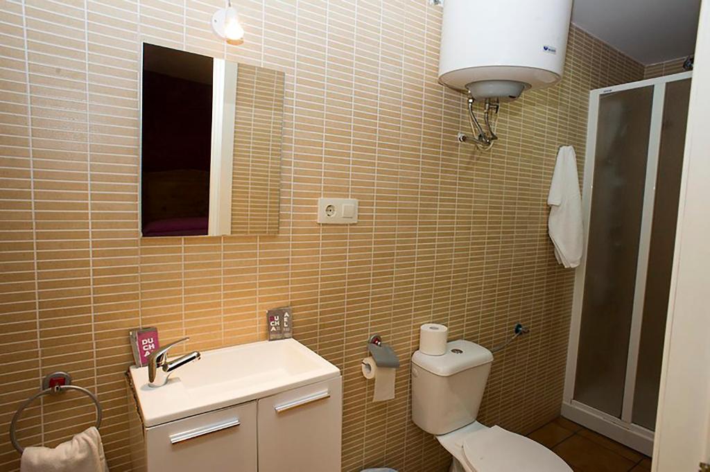 Hostal Velarde photo