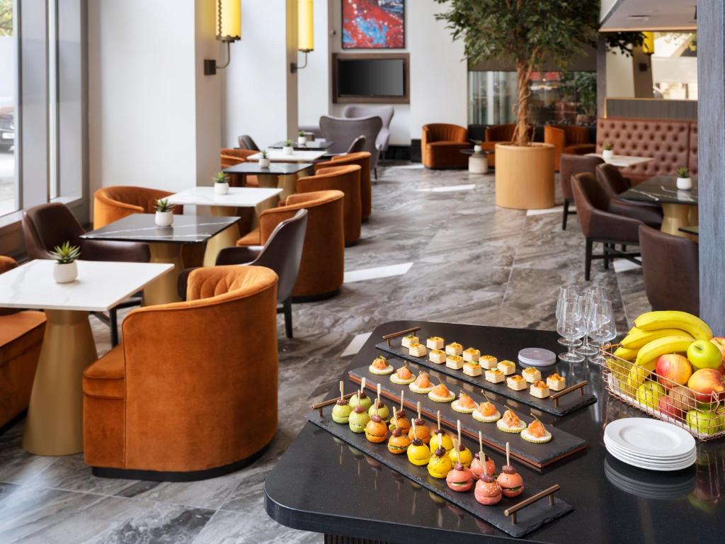 Bar/lounge