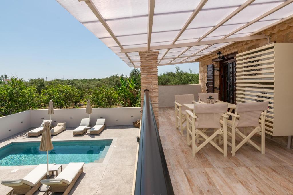 Artemis Luxury Villa photo