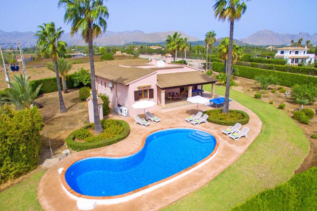 Villa Bauza by Villa Plus - 1