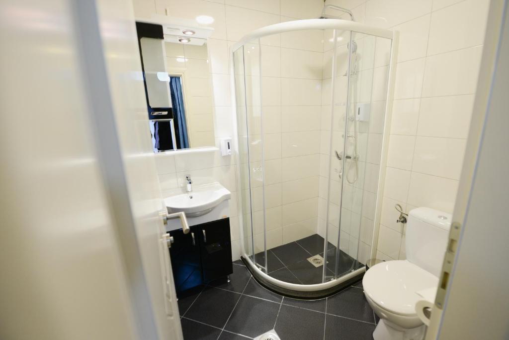 Millenium Travel Apartments photo