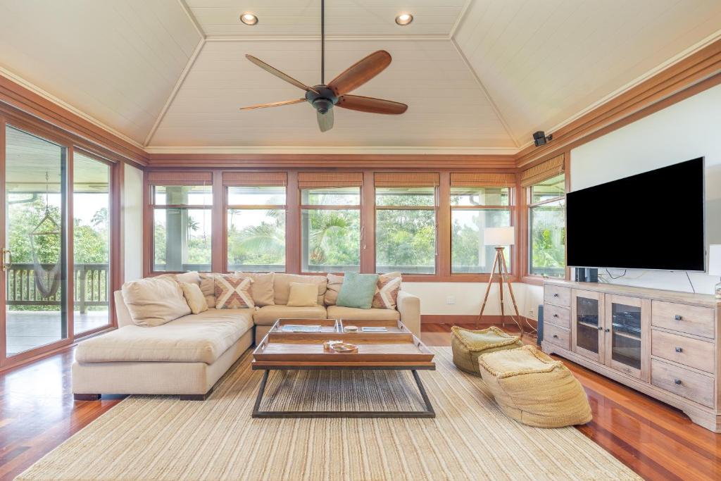 Mauna Pua - A 7 bedroom Kauai Vacation Rental home 전경