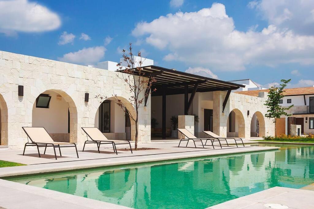 ANTEA Casa NUEVA, Alberca y otras amenidades.