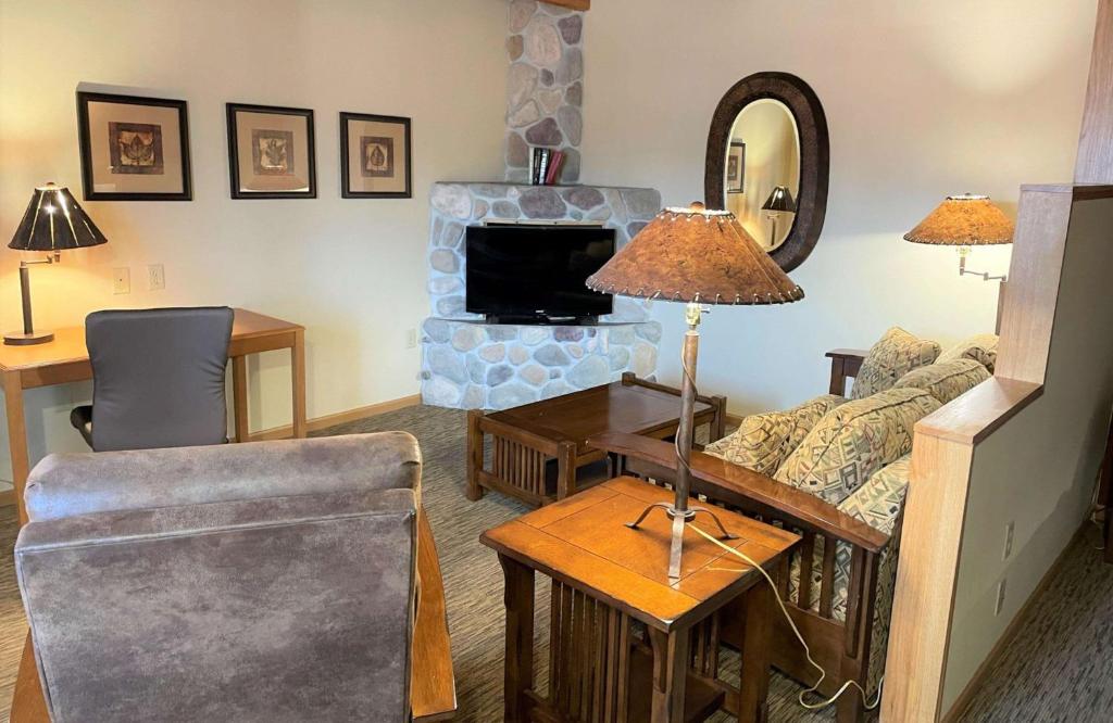 Best Western Starlite Village photo