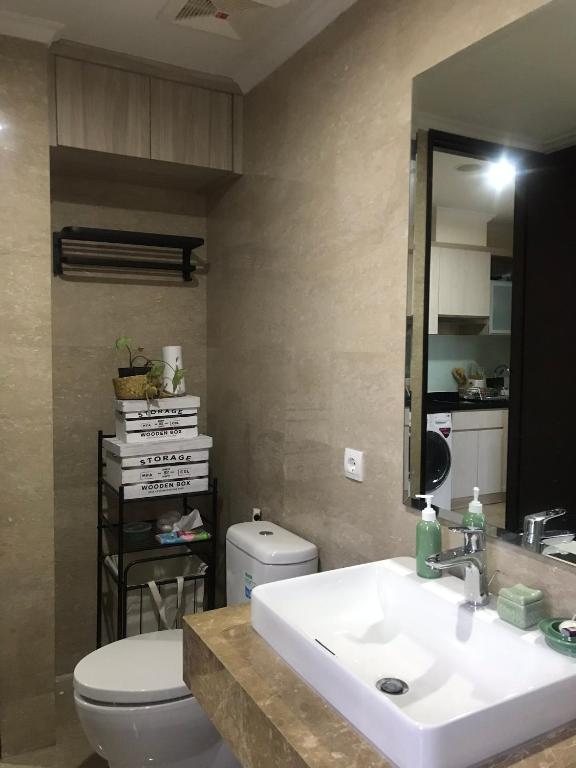 Menteng Apartment-Best location and best view photo