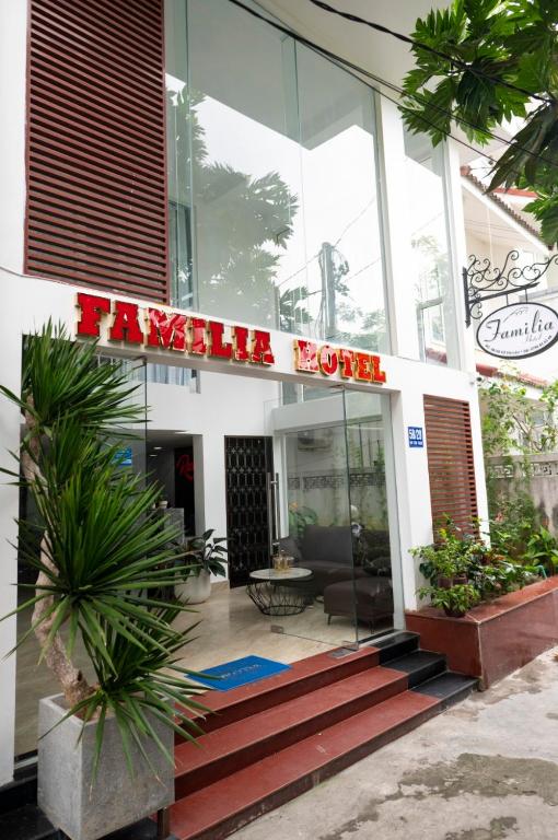 Familia Hotel