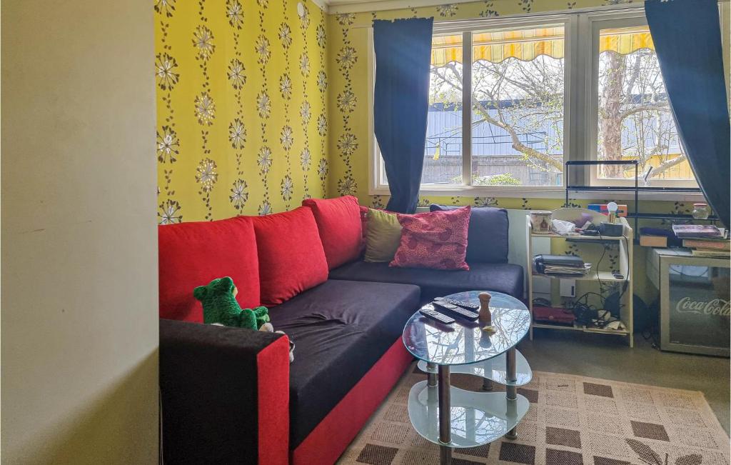 Stunning home in Goteborg with WiFi and 4 Bedrooms photo