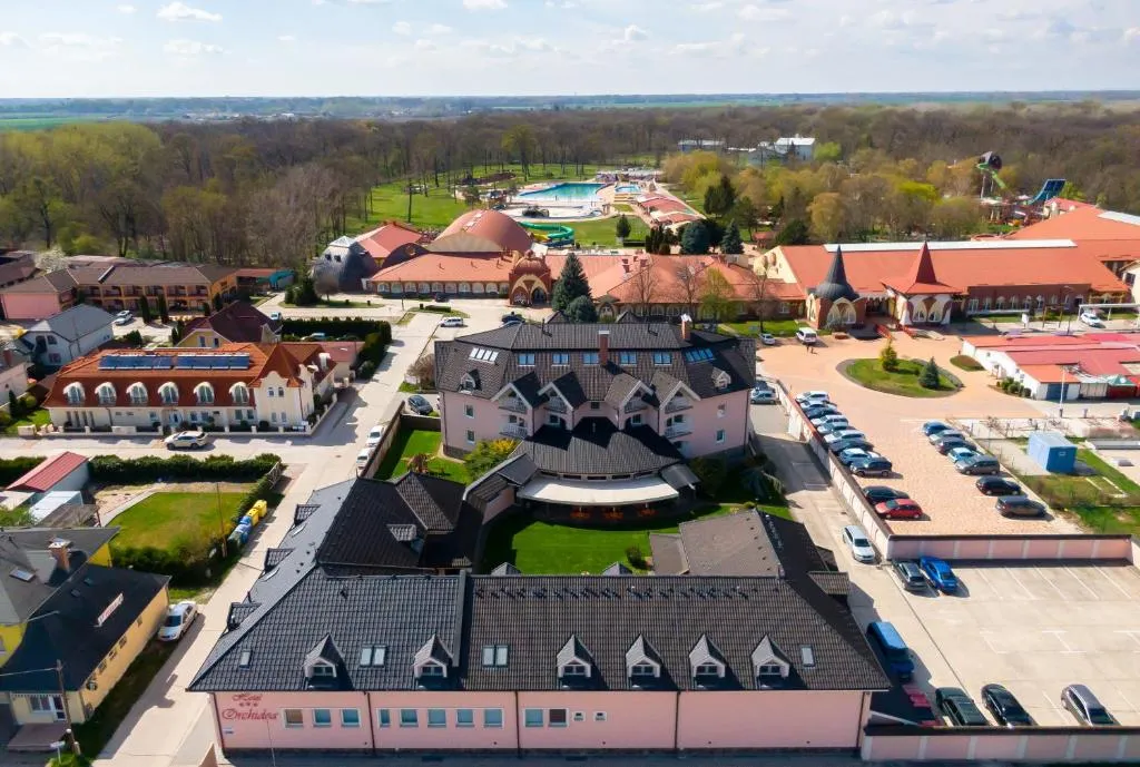 Spa & Wellness Hotel Orchidea, hotel in Veľký Meder