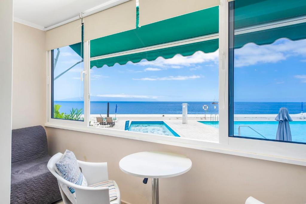 First line ocean view studio, Puerto de Santiago