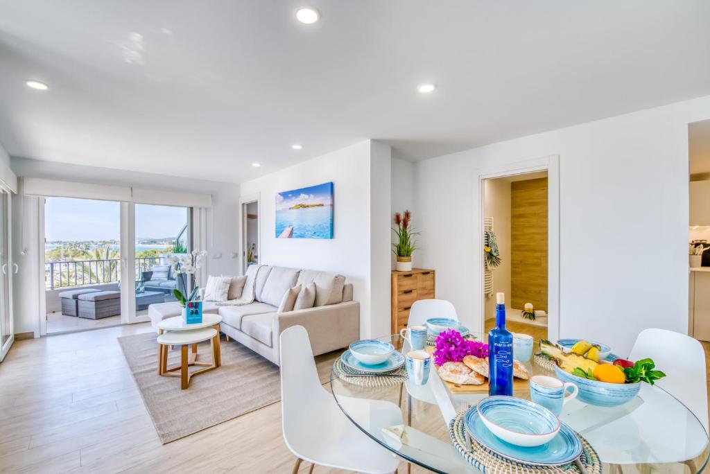 Ideal Property Mallorca - Blue Sky - 5