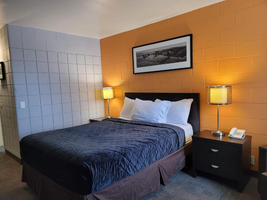 Roadking Inns Motel photo