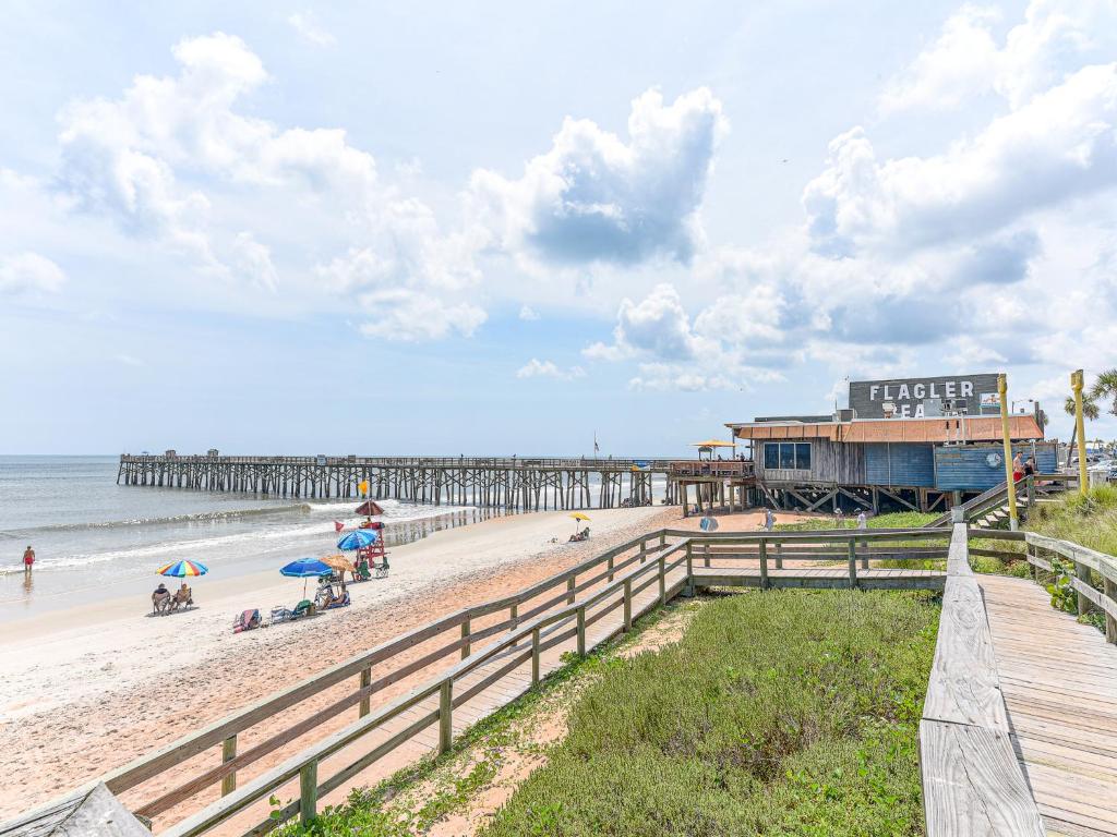 South Beach Club 205, 3 Bedrooms, Sleeps 6, Ocean View, 2nd Floor, Elevator photo