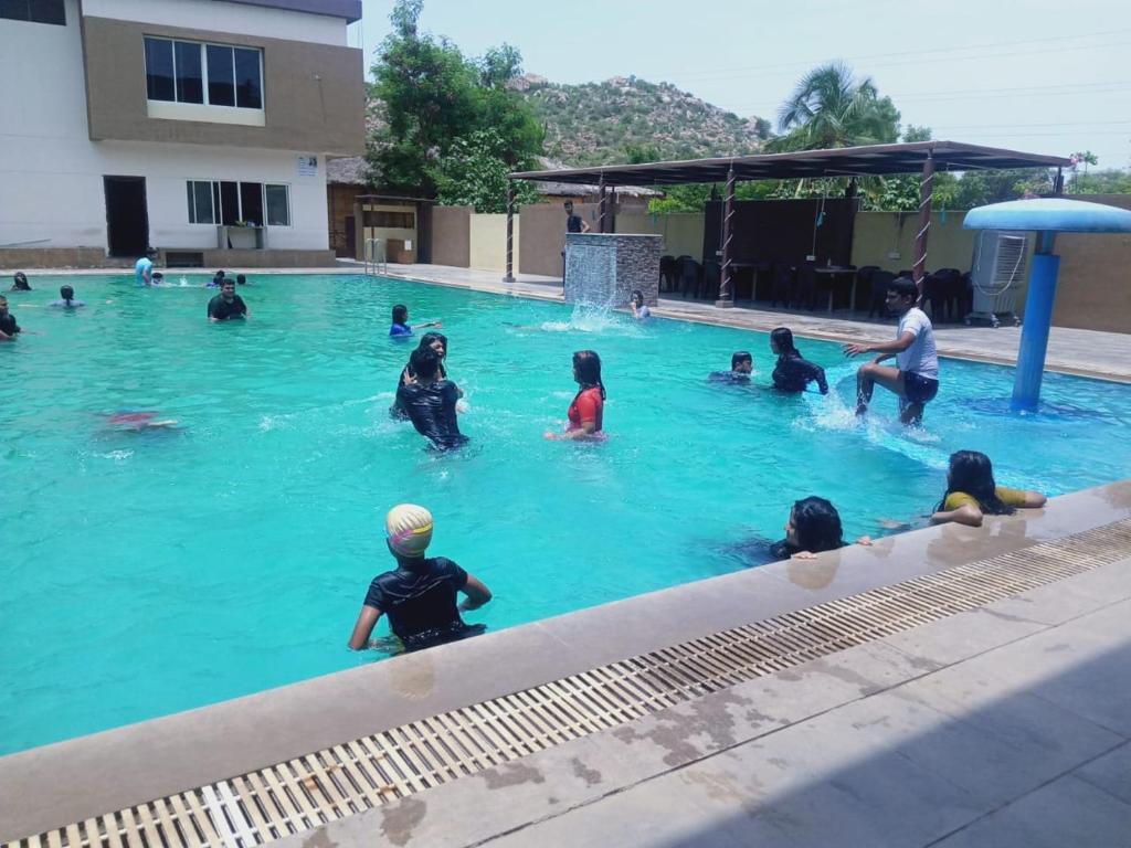 3Season Resort Hampi — Hotel in Gangavathi