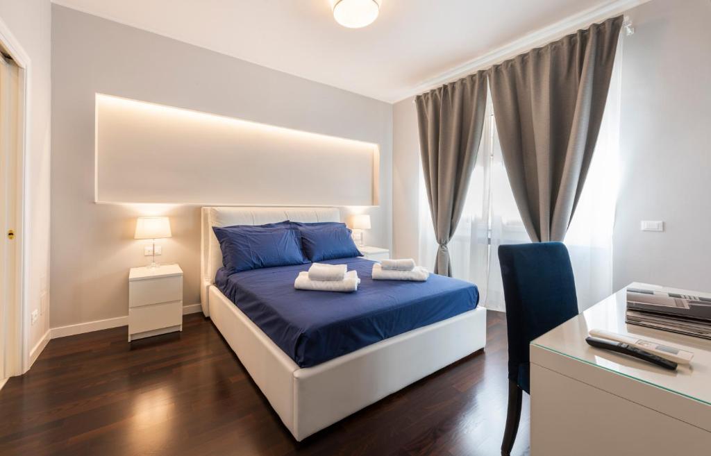Ponte Vecchio Deluxe Apartments - 4