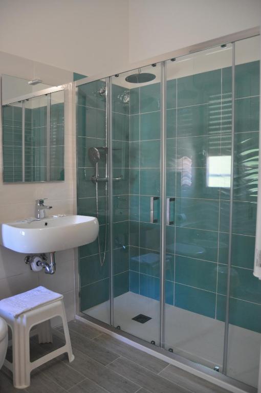 Hotel Susy - Ambienti rinnovati 2022 - direttamente su viale Dante e a due passi dal mare photo