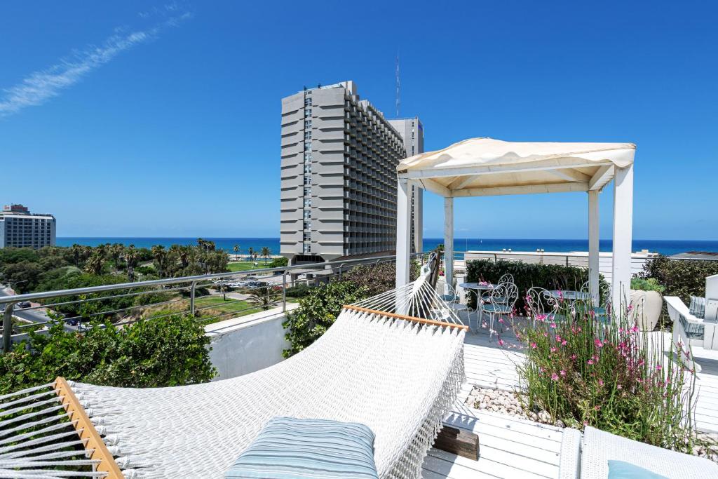 Hotel Facility 1