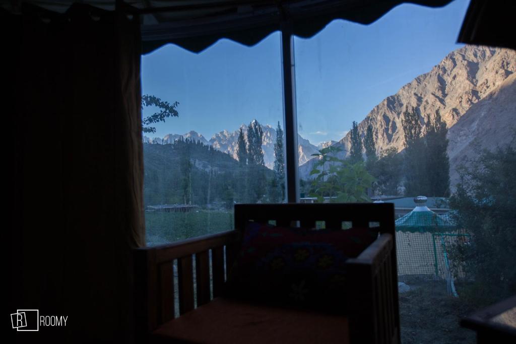Roomy Yurts, Gulmit Hunza photo