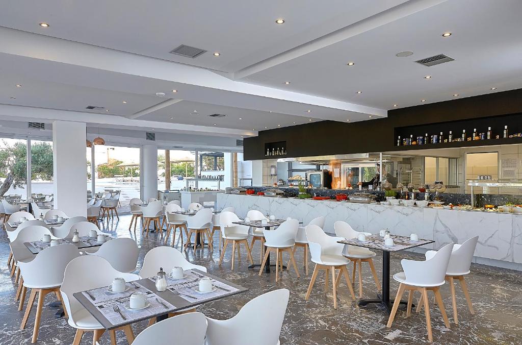Vasia Royal Hotel photo