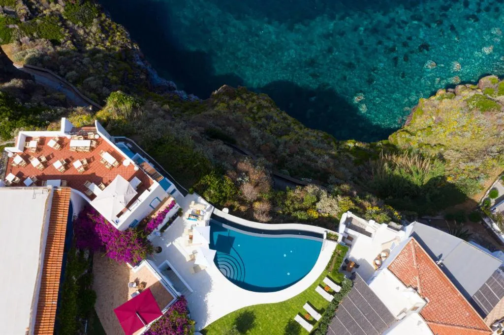 Hotel Punta Scario, hotel in Malfa