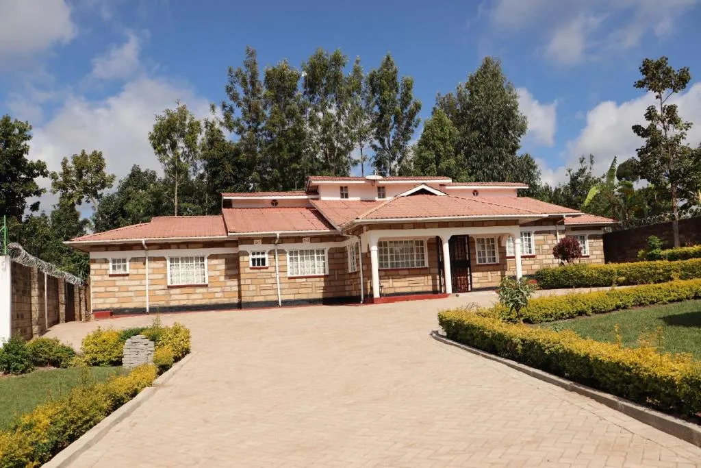 The Meru Manor, hotel a Meru