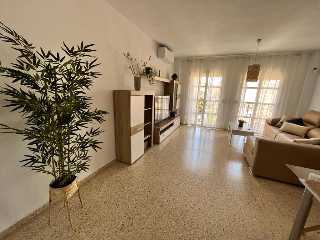 Trimar - Apartamento céntrico con garaje, Fuengirola