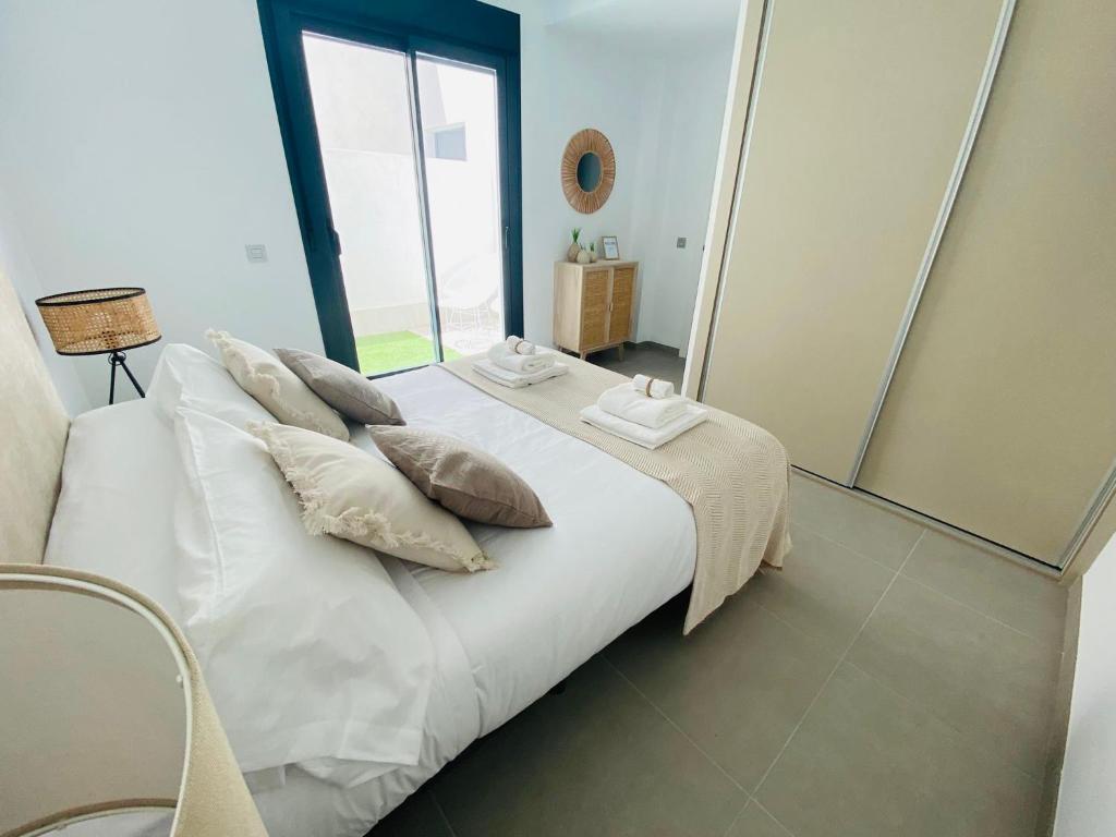 Bonito Apartamento de 2 habitaciones con terraza - 3