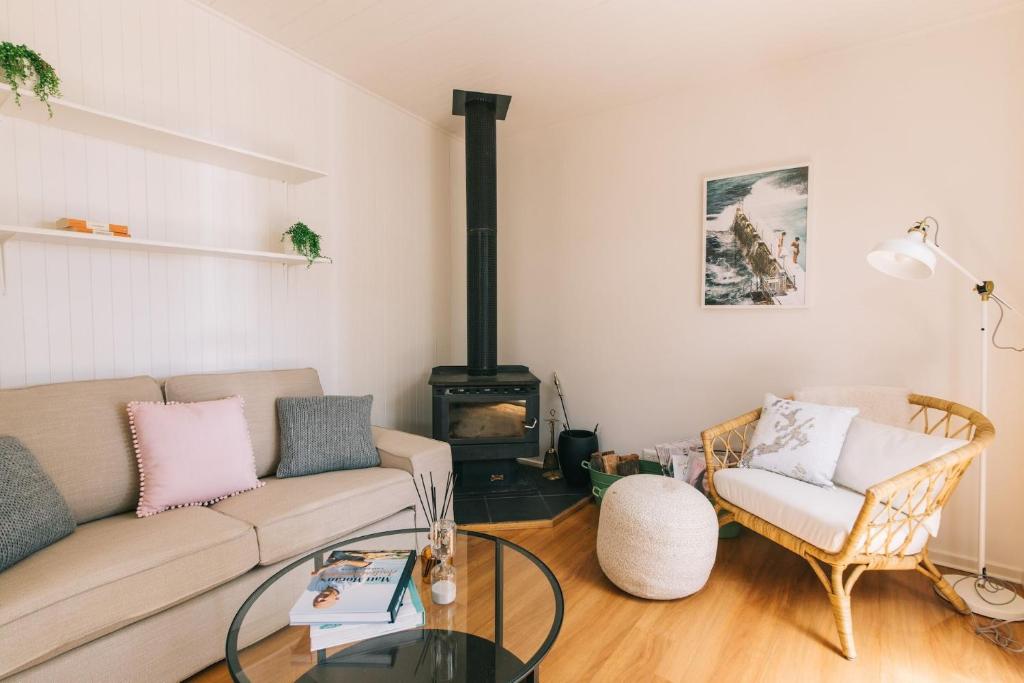 Dovestones by the Sea Inverloch, Inverloch