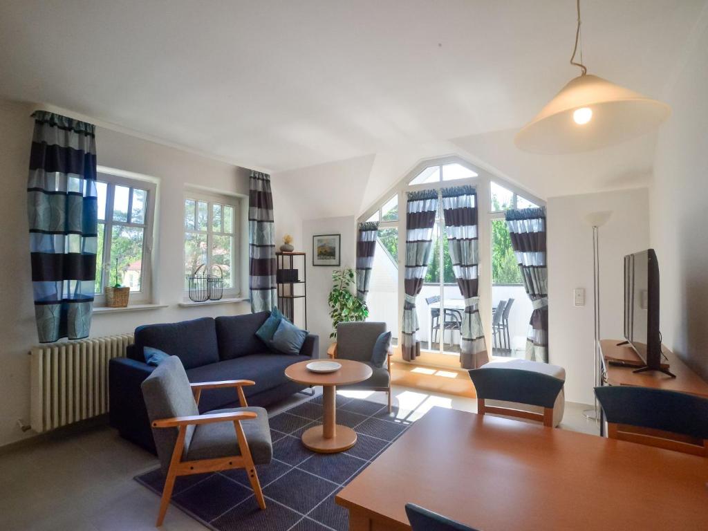 Dünenpark Binz - Komfort Ferienwohnung mit 1 Schlafzimmer und Balkon im Dachgeschoss 308, Binz