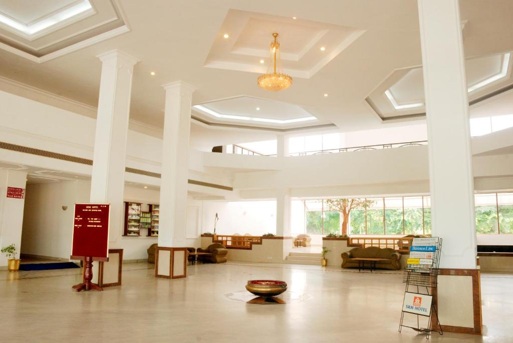 SRM Hotel - Tiruchirappalli photo