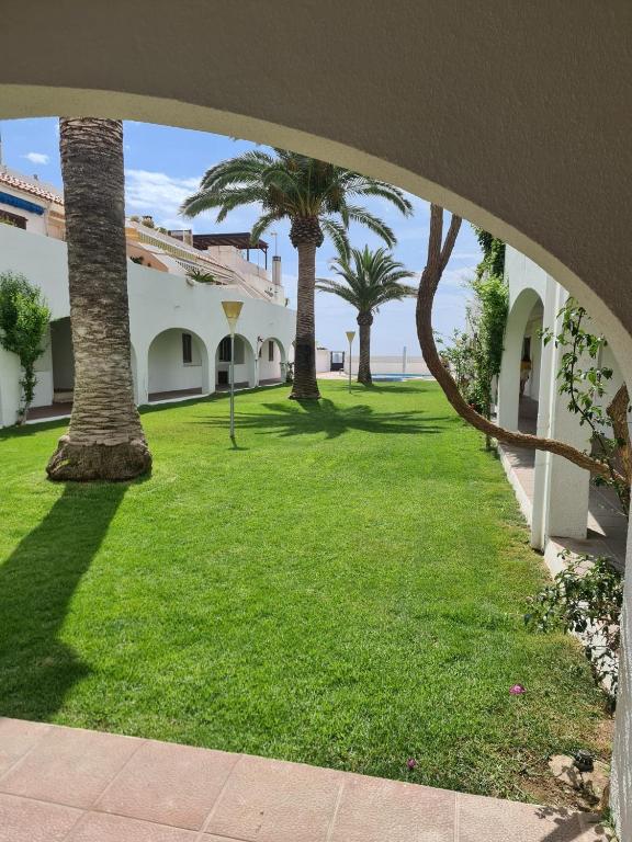 Casas Blancas Parque Montroig - 1