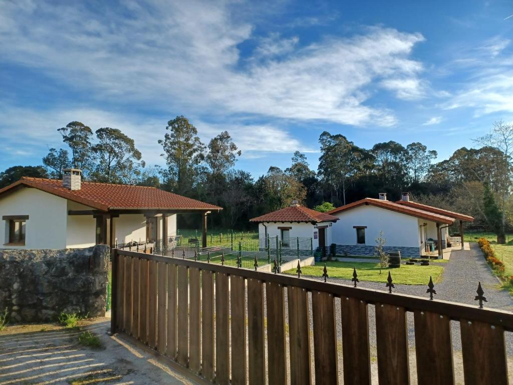 El Llagar de Mon II, Llanes