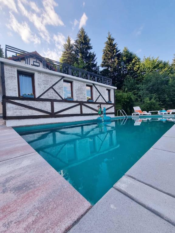 Green Hill, villa za odmor sa bazenom - 2