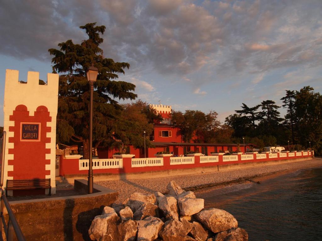 VILLA GARUTI VILLAGE photo