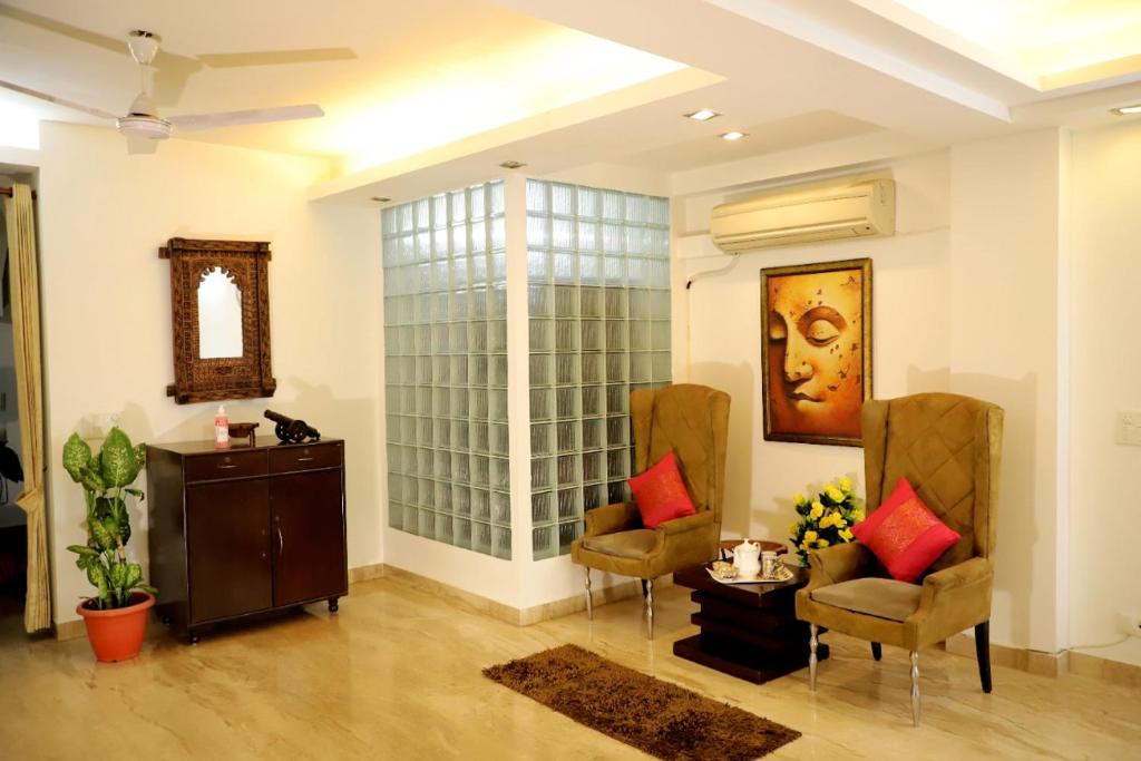 Fortune Home Service Apartment 3Bhk,J-215 Saket — Hotel in New Delhi and NCR