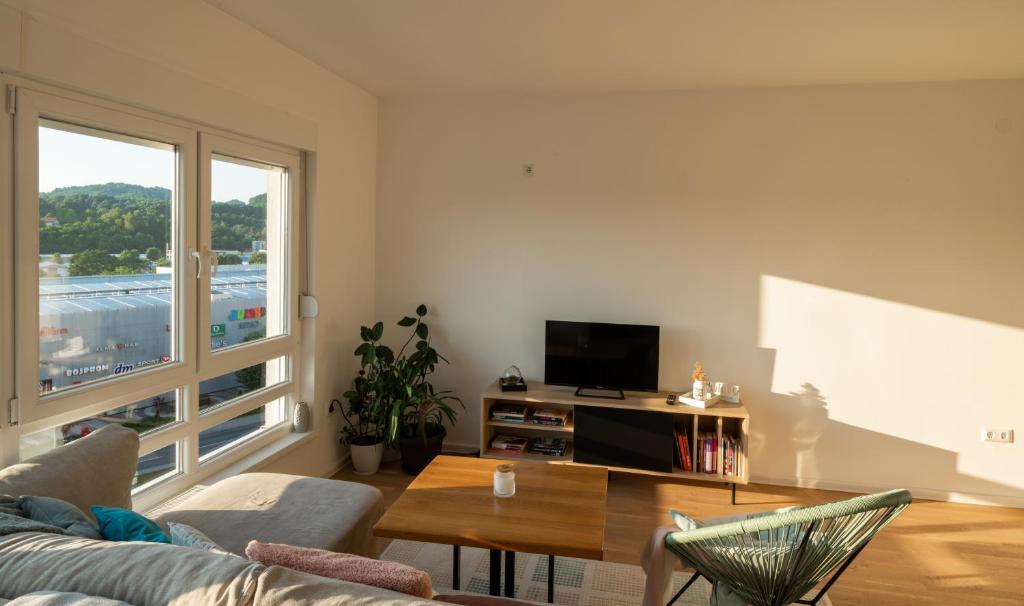 Vesta Apartment Tuzla - across BCC Shopping Mall - 5