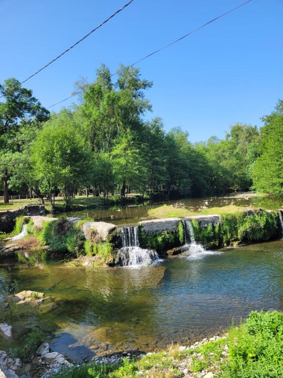 Appartement ardeche vallée de l'ouvèze SANS extérieur mais à proximité de parcs