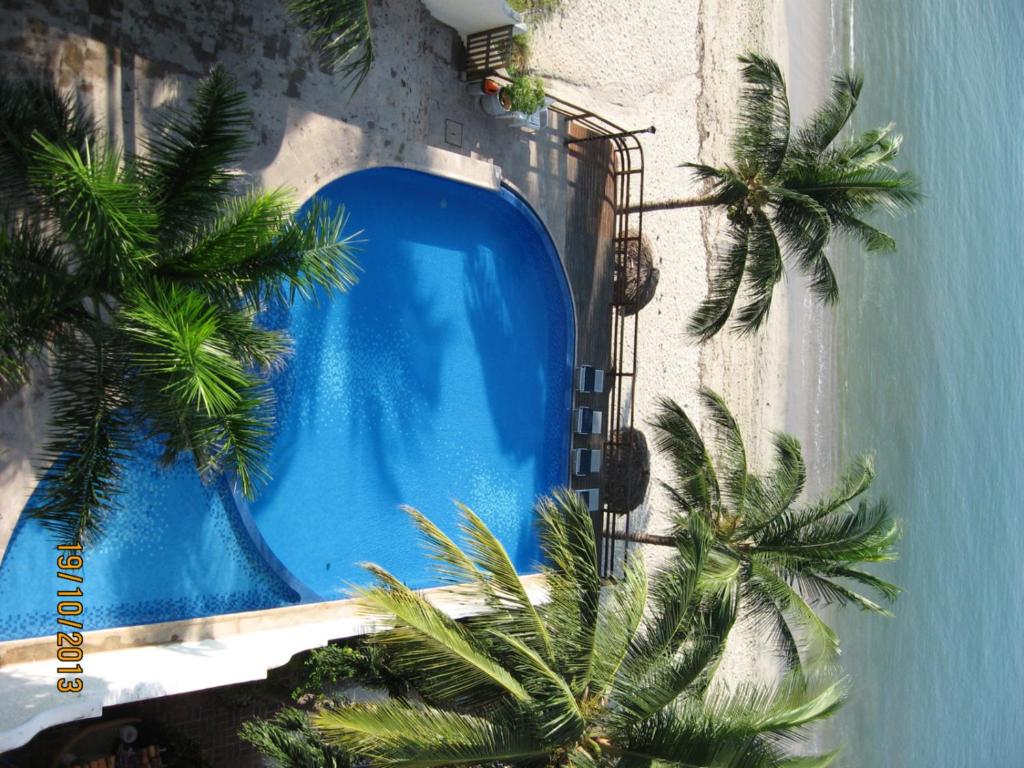 Banderas Suites photo